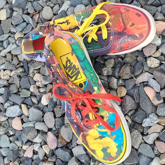 Like New Moca Brenna Youngblood Museum Collection Unisex Vans - Picture 1 of 8
